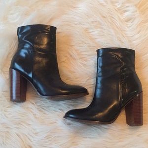 Ivanka Trump Booties 7 1/2